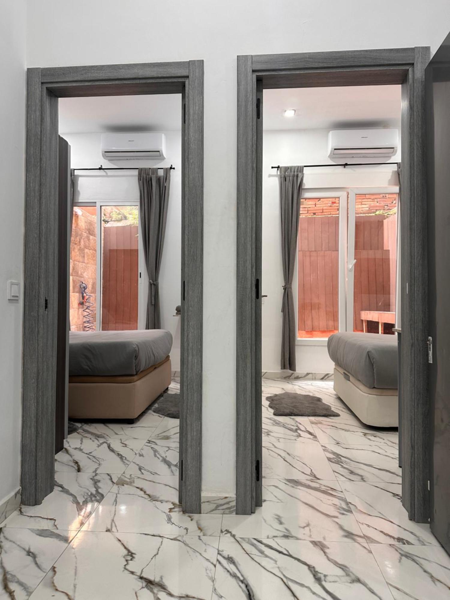 Apartamento en planta baja en badalona, barcelona Exterior foto